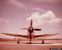 Avion P-47D-30-RA Thunderbolt (Avion transféré de l'U.S. Air Force, source : https://airandspace.si.edu/collection-objects/republic-p-47d-30-ra-thunderbolt/nasm_A19600306000 © National Air and Space Museum, Steven F. Udvar-Hazy Center, Chantilly, VA, EU)