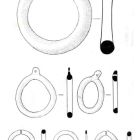Organeaux et anneaux de plomb (relevés Ch. Lagrand dans Benoit 1961, p. 176)