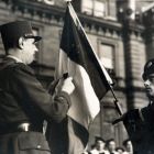 Remise de la Croix de la Liberation au Rubis par le général De Gaulle, octobre 1941, Mayfield (© AGASM)
