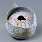 Pichet à filtre interne, céramique andalouse (Cliché Y. Rigoir © Y.Rigoir / CNRS-LAMM)